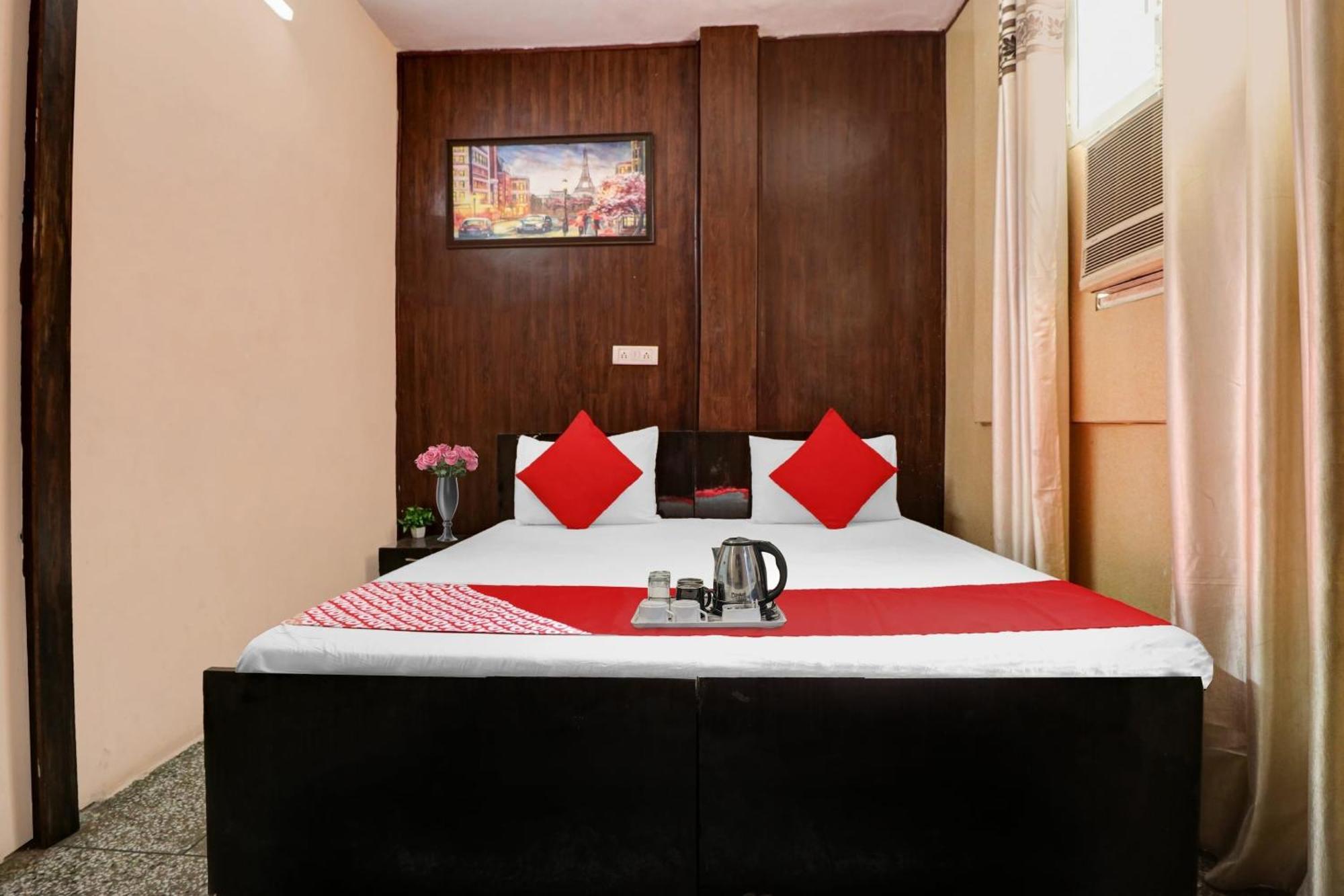 Hotel O Dream Palace Neu-Delhi Exterior foto
